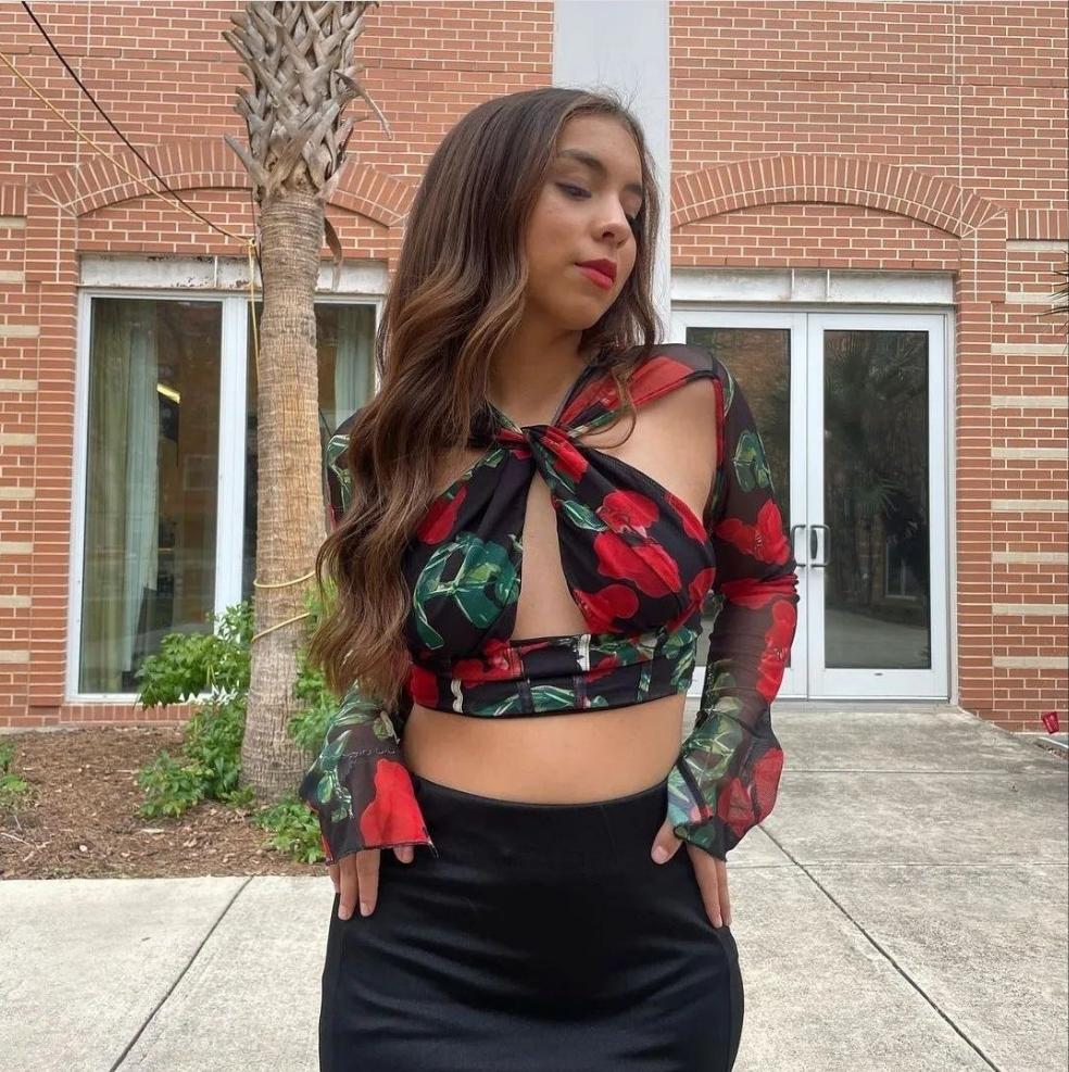 Divine rose top